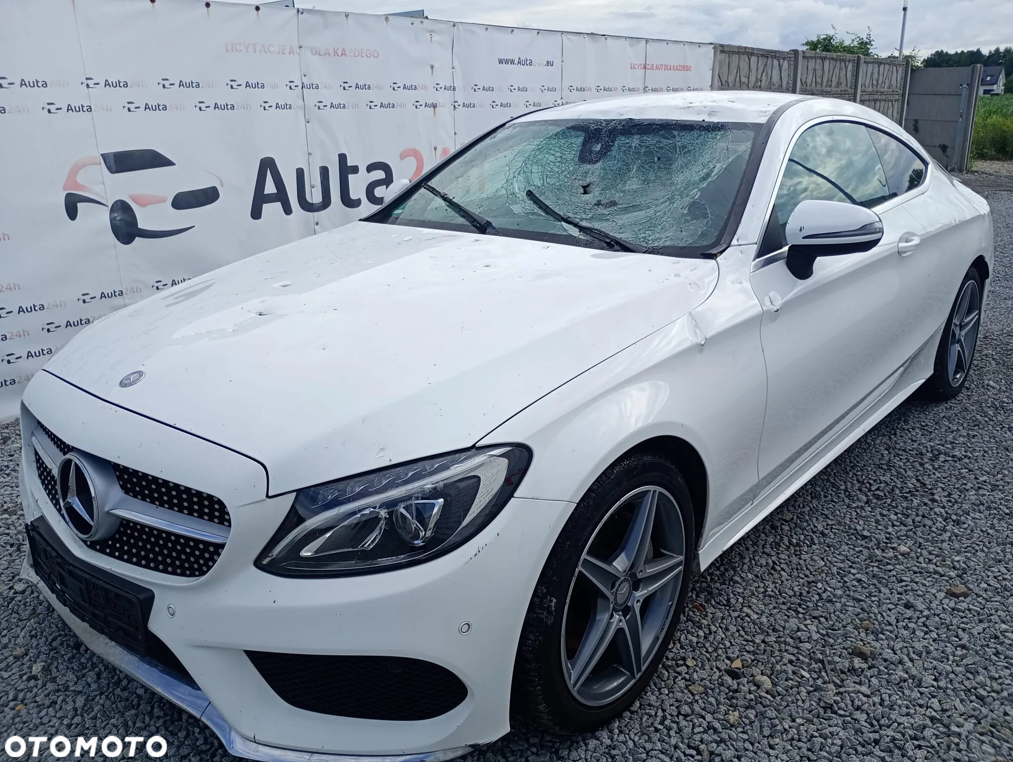 Mercedes-Benz Klasa C 220 d Coupe - 4