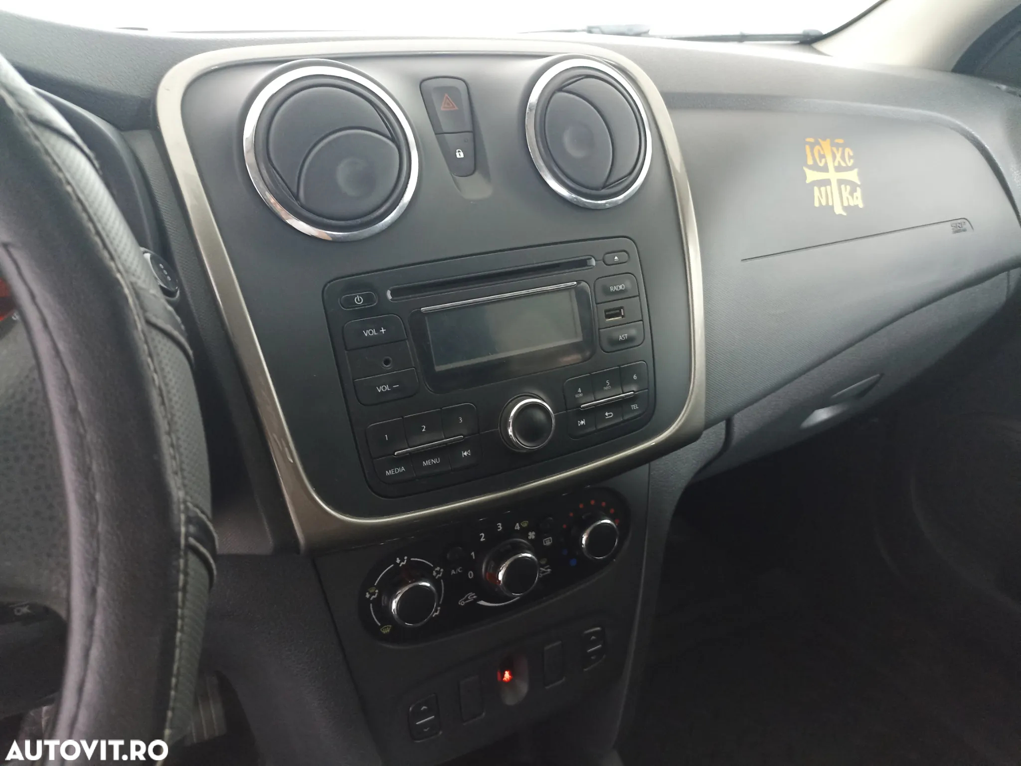Dacia Logan MCV 1.5 dCi 75 CP Laureate - 11