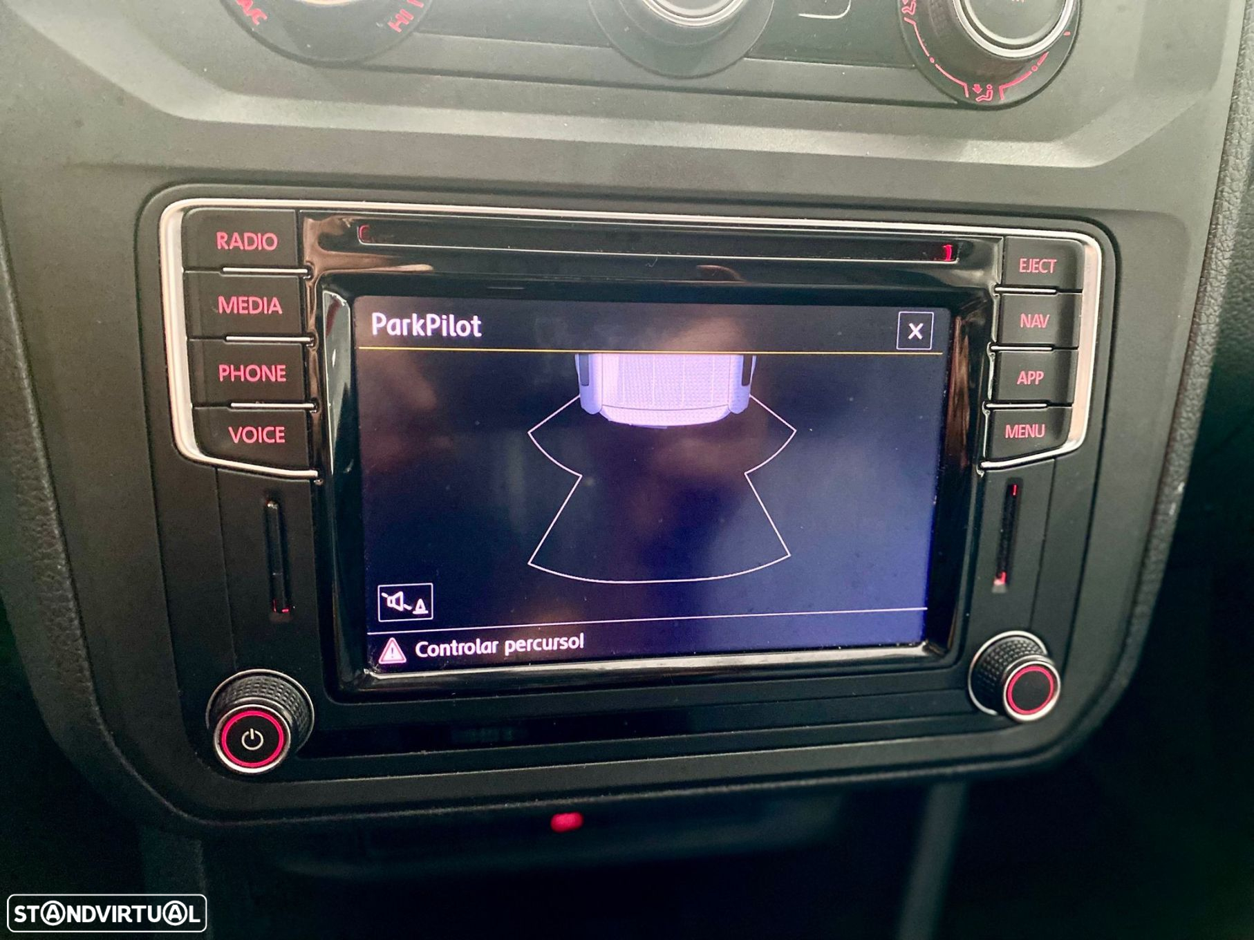 VW Caddy 2.0 TDi BM Comfortline DSG - 22