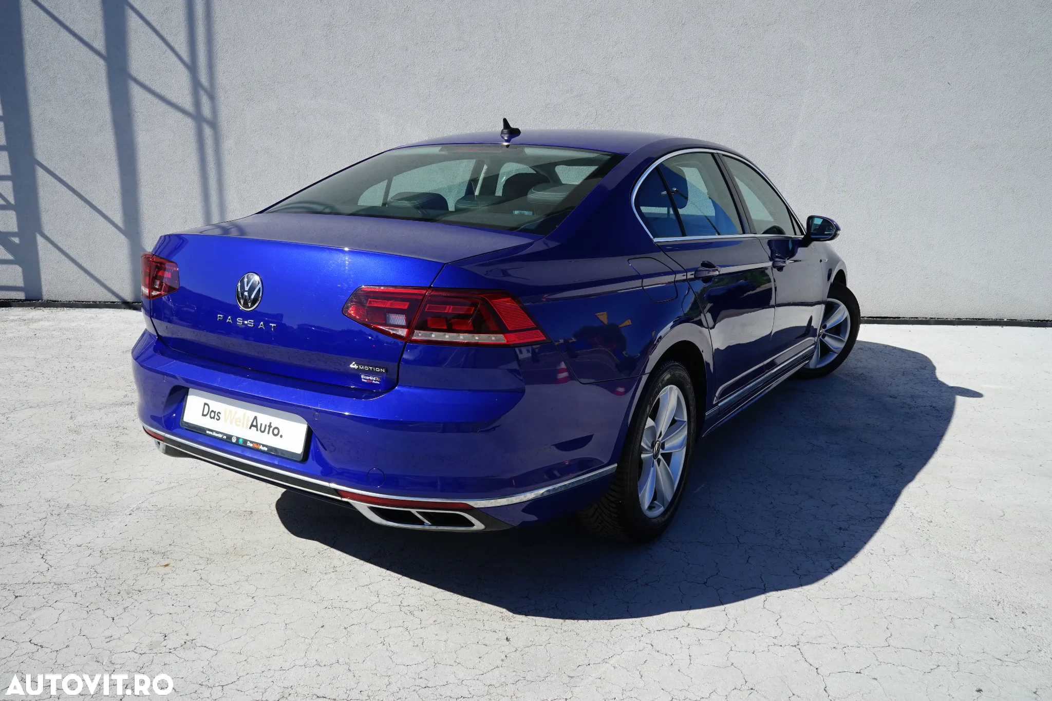 Volkswagen Passat Variant 2.0 TDI DSG 4Motion Highline - 6