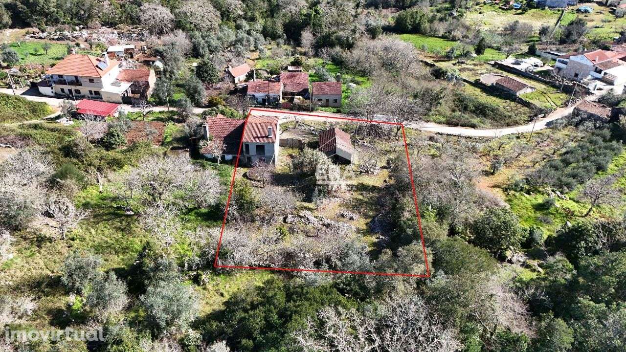 Moradia T2 localizada em Alvorge, Ansião - Grande imagem: 3/22