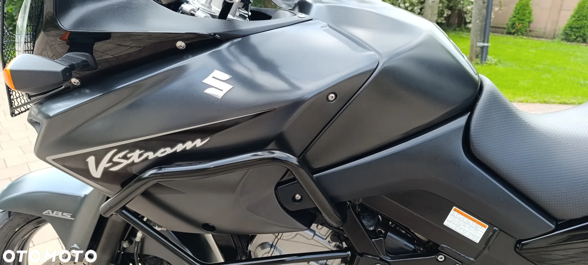 Suzuki V-STROM - 36