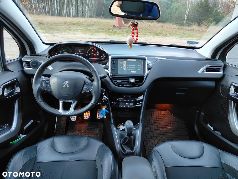 Peugeot 208 e-HDi 92 Stop&Start Active - 20