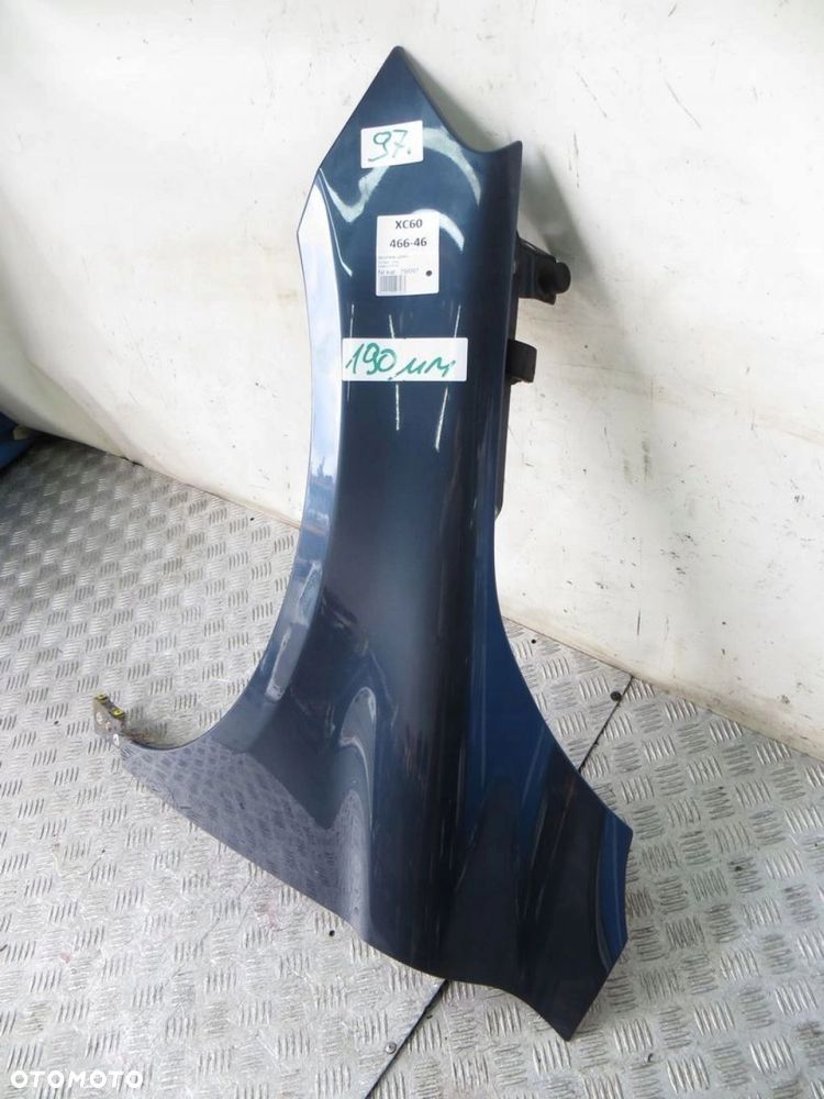 VOLVO XC60 BŁOTNIK LEWY PRZÓD 466- 08-13 - 1