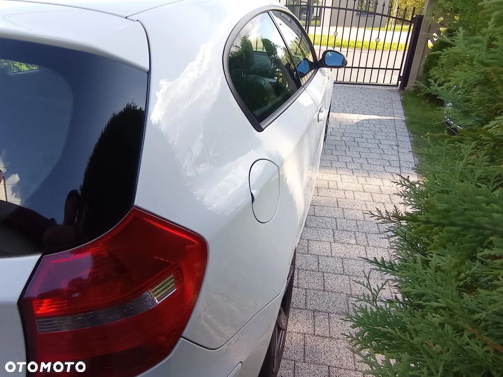 BMW Seria 1 - 10