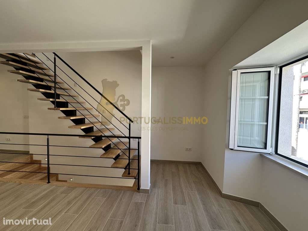 Magnífico Duplex para Arrendar - Coração de Tomar, Portugal - Grande imagem: 3/24