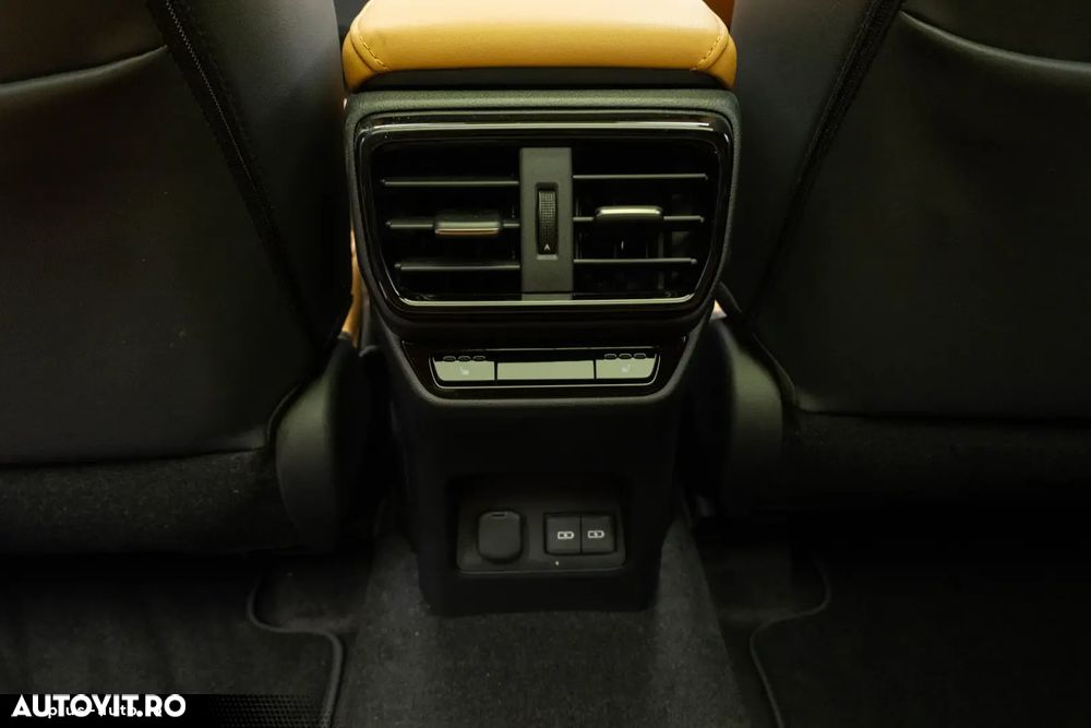 Lexus Seria NX 350h AWD CVT HEV Luxury - 38