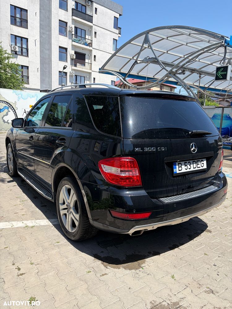 Mercedes-Benz ML 300 CDI BlueEfficiency Aut - 5