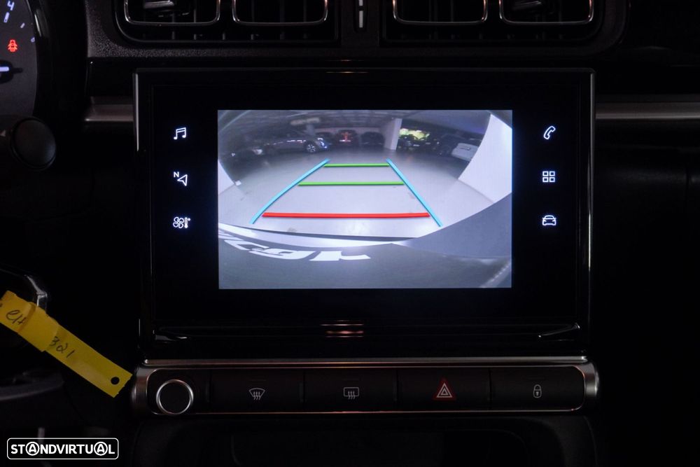 Citroën C3 1.2 PureTech Shine - 20