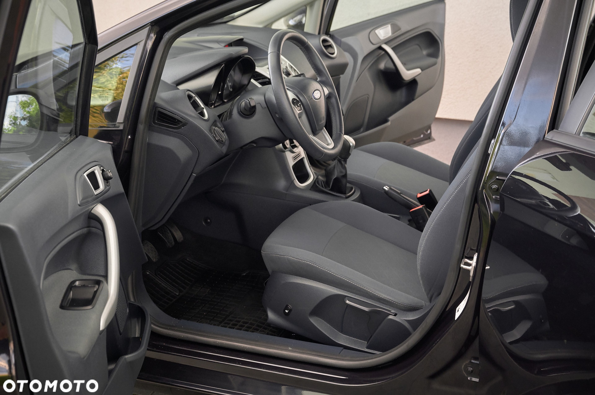 Ford Fiesta - 21