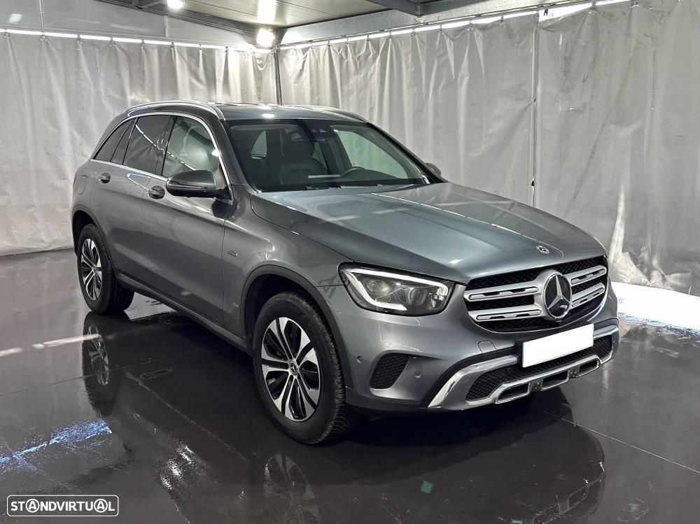 Mercedes-Benz GLC 300 e 4Matic - 2