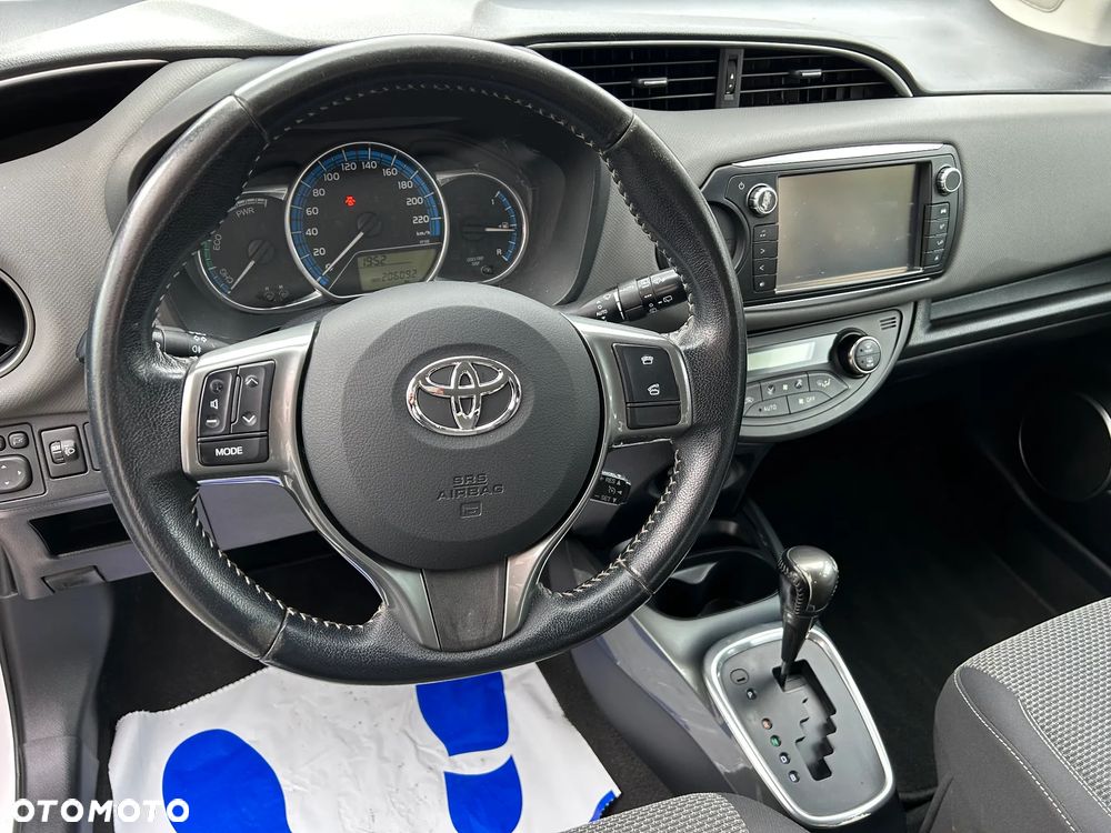 Toyota Yaris 1.5 VVT-i Comfort - 11
