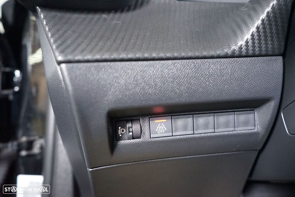 Peugeot 2008 PureTech 100 Allure - 27