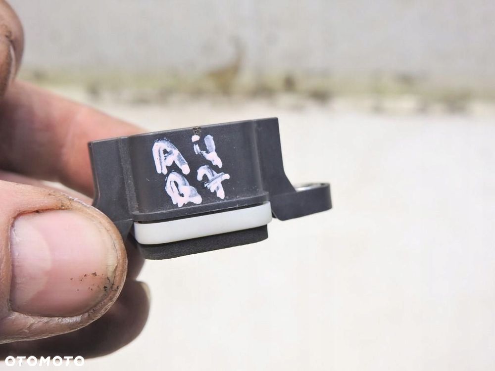 SENSOR UDERZENIOWY AUDI A4 B7 8P0955557 - 3