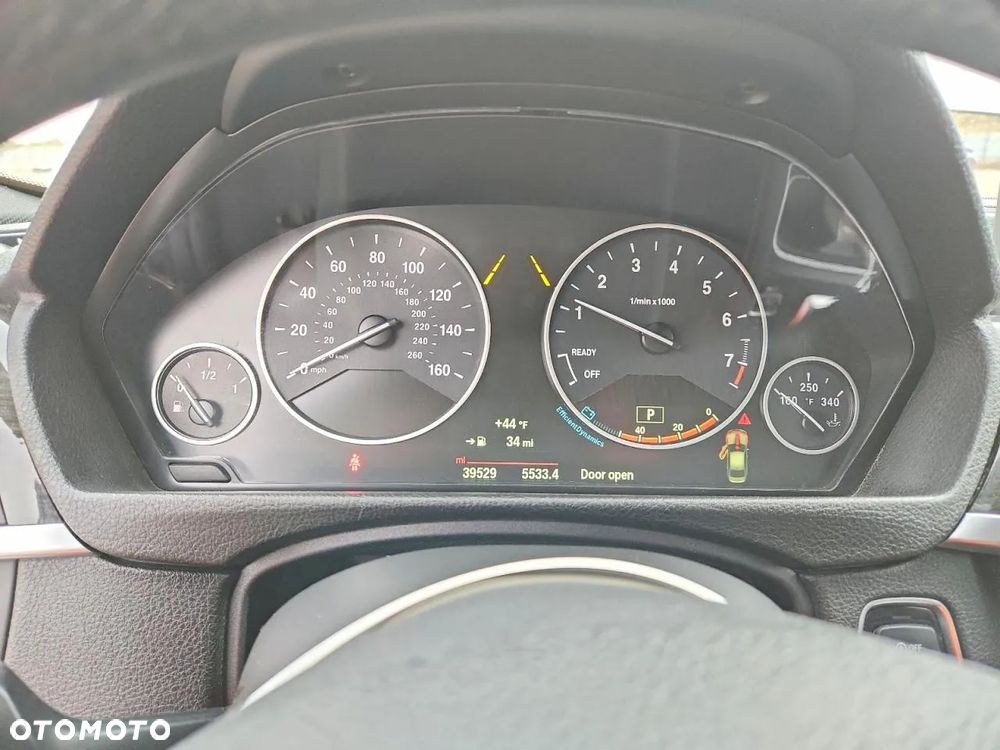BMW Seria 3 328i xDrive Sport Line - 11