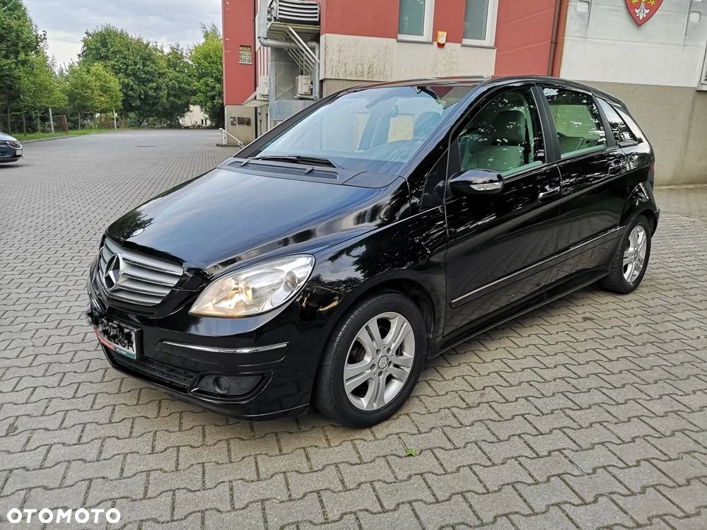 Mercedes-Benz Klasa B - 1