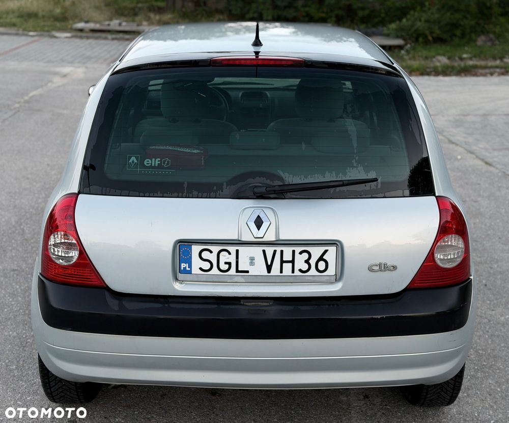 Renault Clio - 6