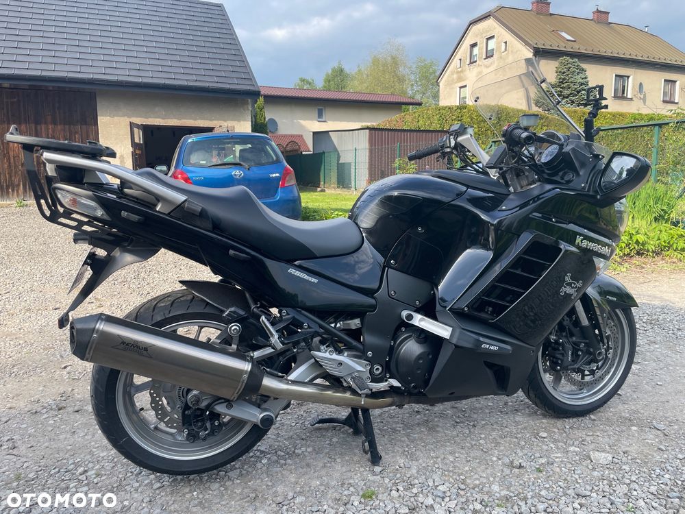 Kawasaki GTR - 1