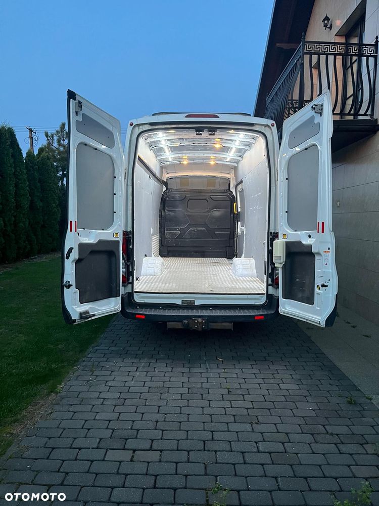Ford transit - 12