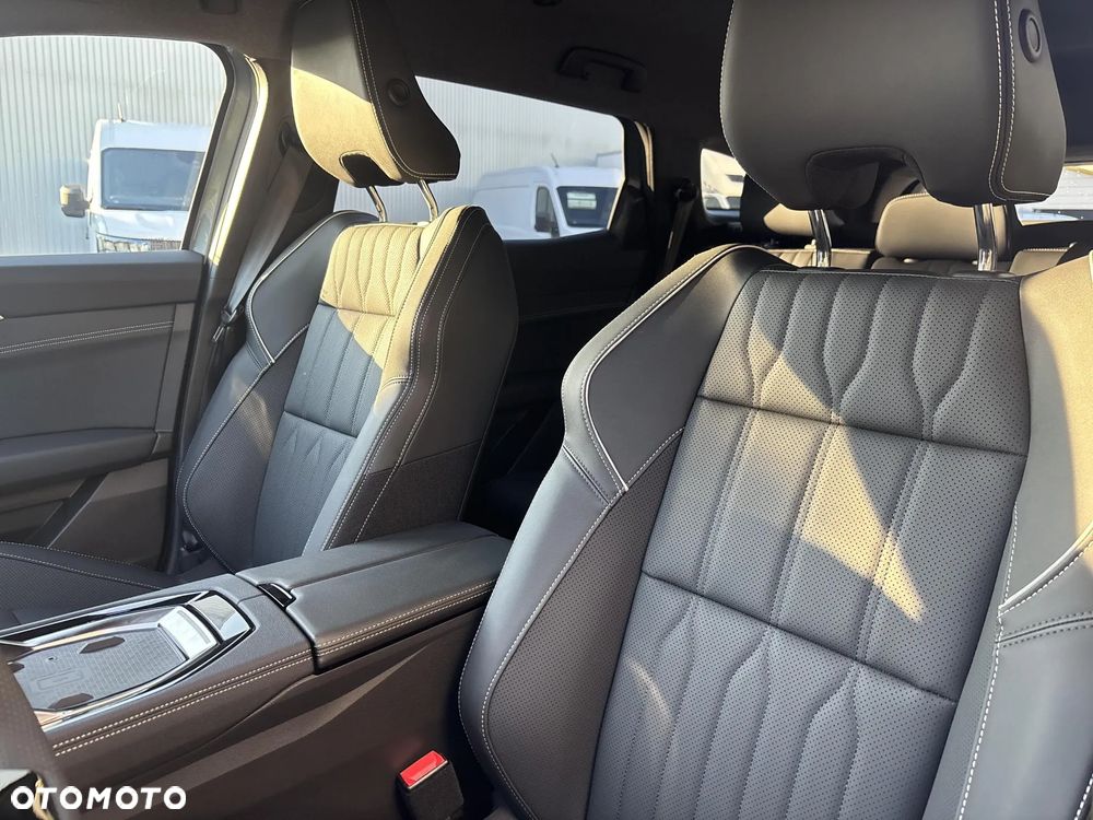 Renault Espace 1.2 E-Tech Full Hybrid 200 Iconic MMT 5os - 11
