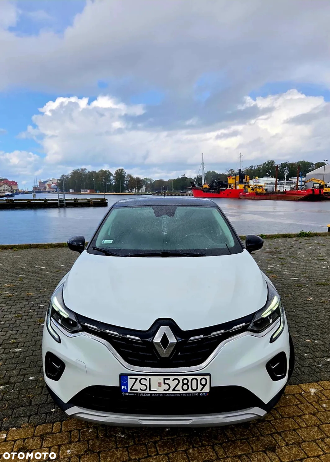 Renault Captur 1.3 TCe Intens EDC - 4