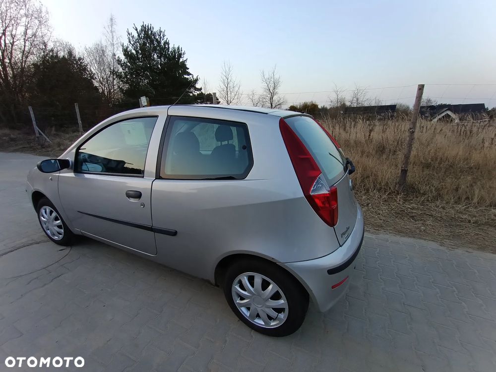 Fiat Punto 1.2 8V Active Clima - 3