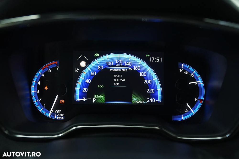 Toyota Corolla 1.8 HSD Dynamic - 24
