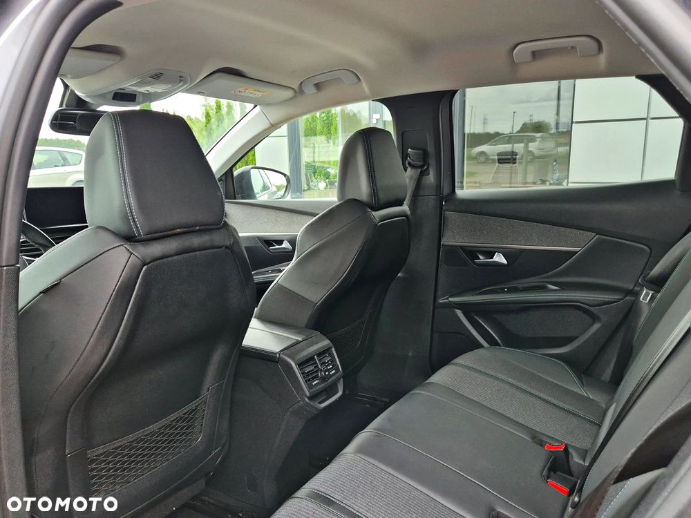 Peugeot 3008 1.5 BlueHDi Allure Pack S&S - 18