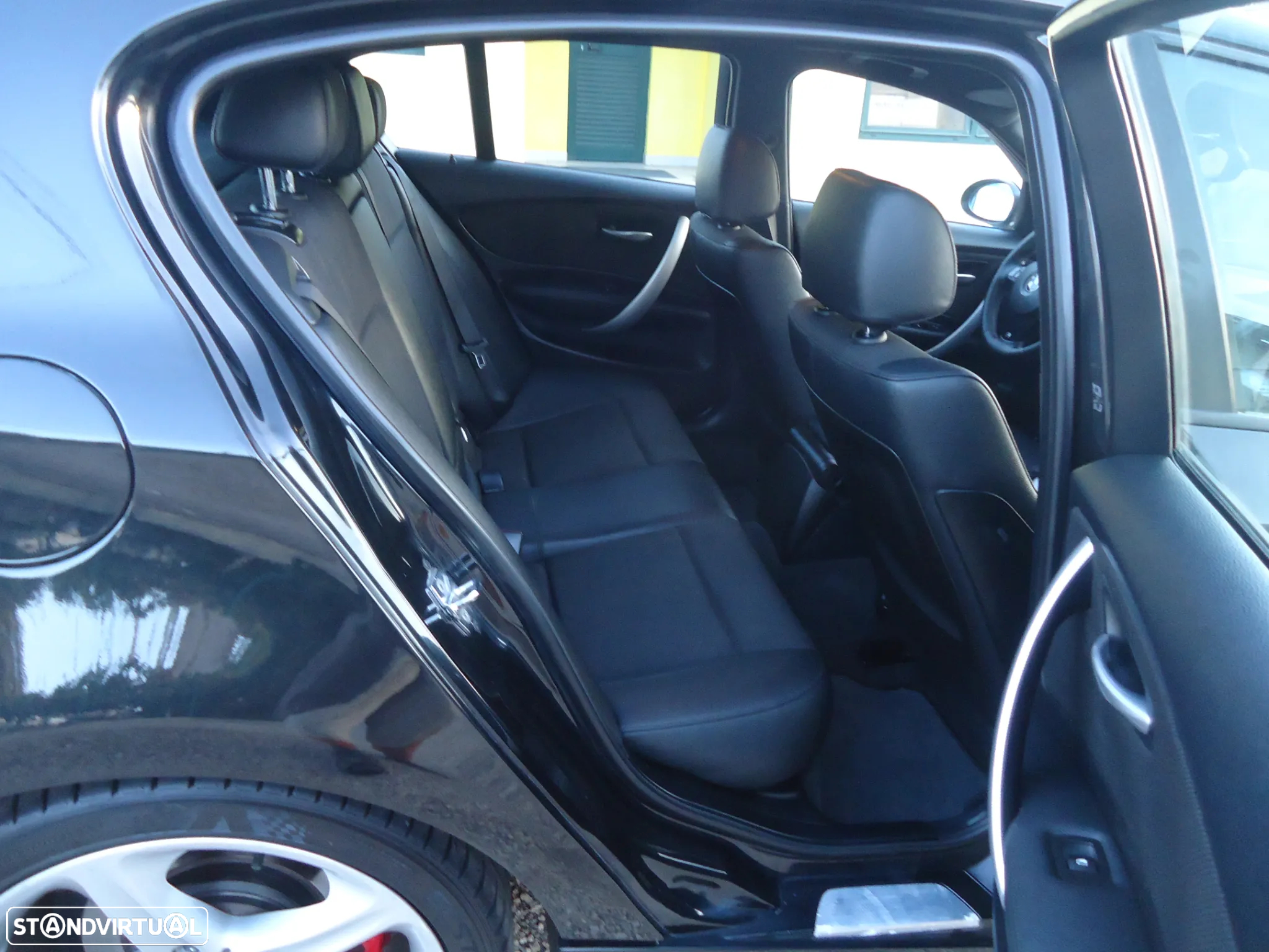 BMW 123 d - 9