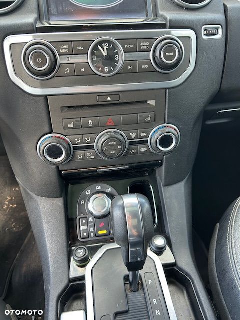 Land Rover Discovery 5.0 V8 HSE - 11