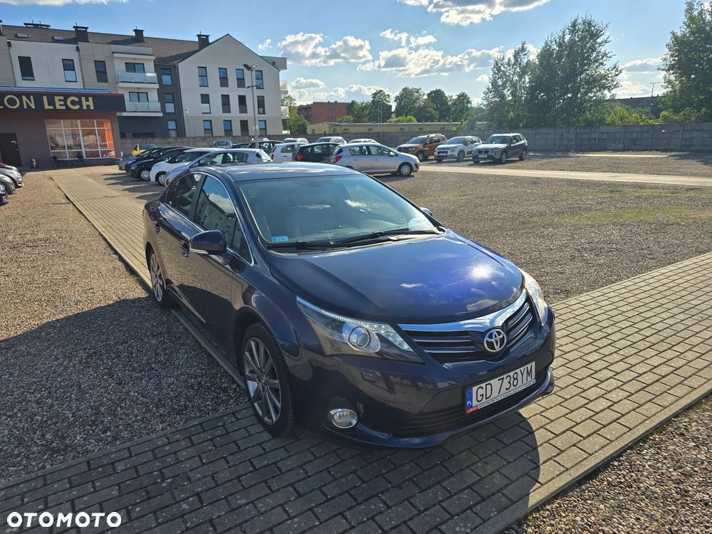 Toyota Avensis 2.0 Prestige NAVI MS - 4