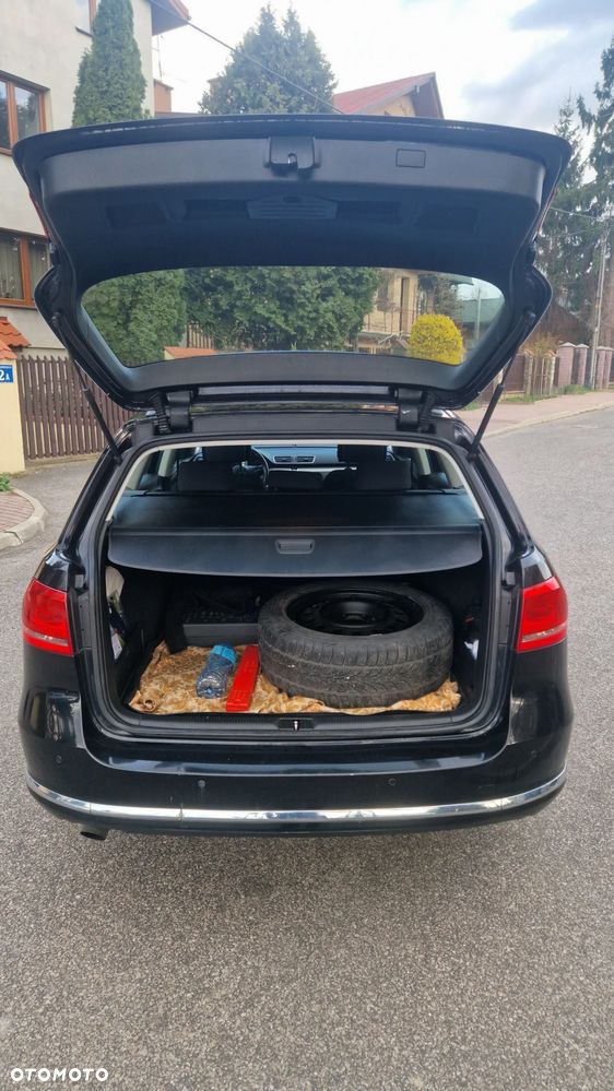 Volkswagen Passat - 9