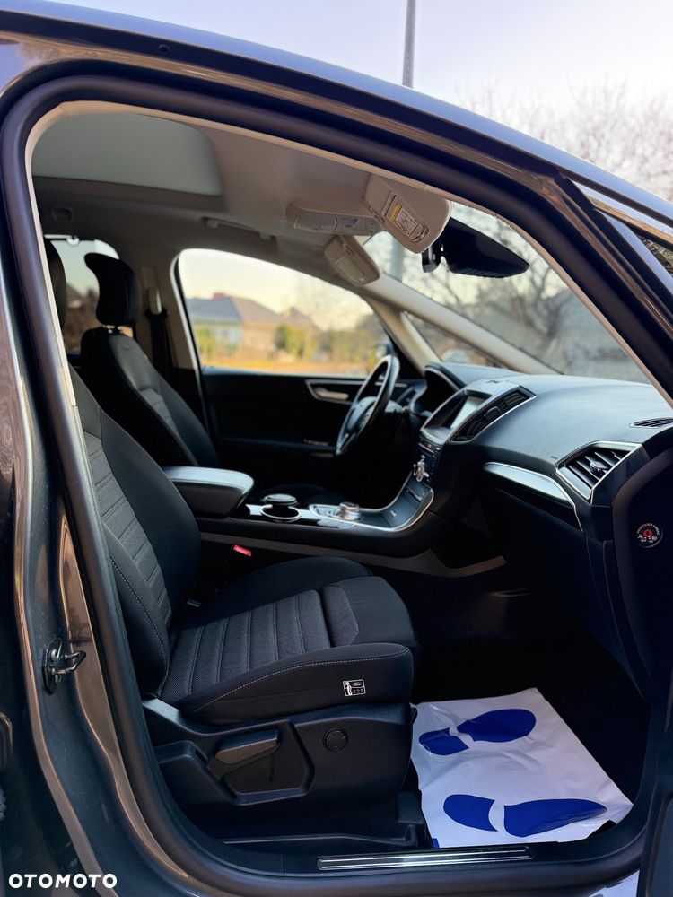 Ford S-Max 2.0 EcoBlue Titanium - 26