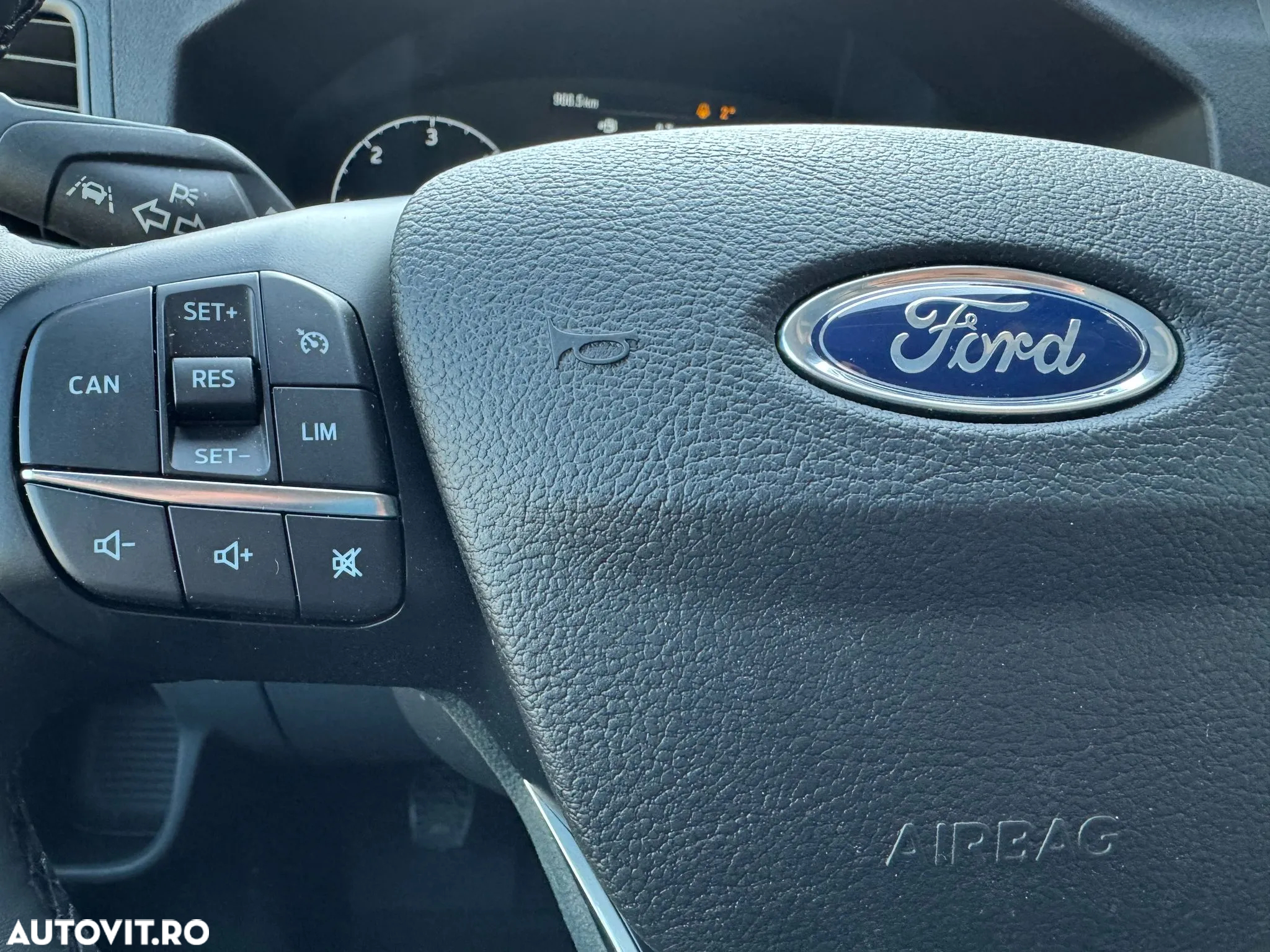 Ford TRANSIT VAN - 20