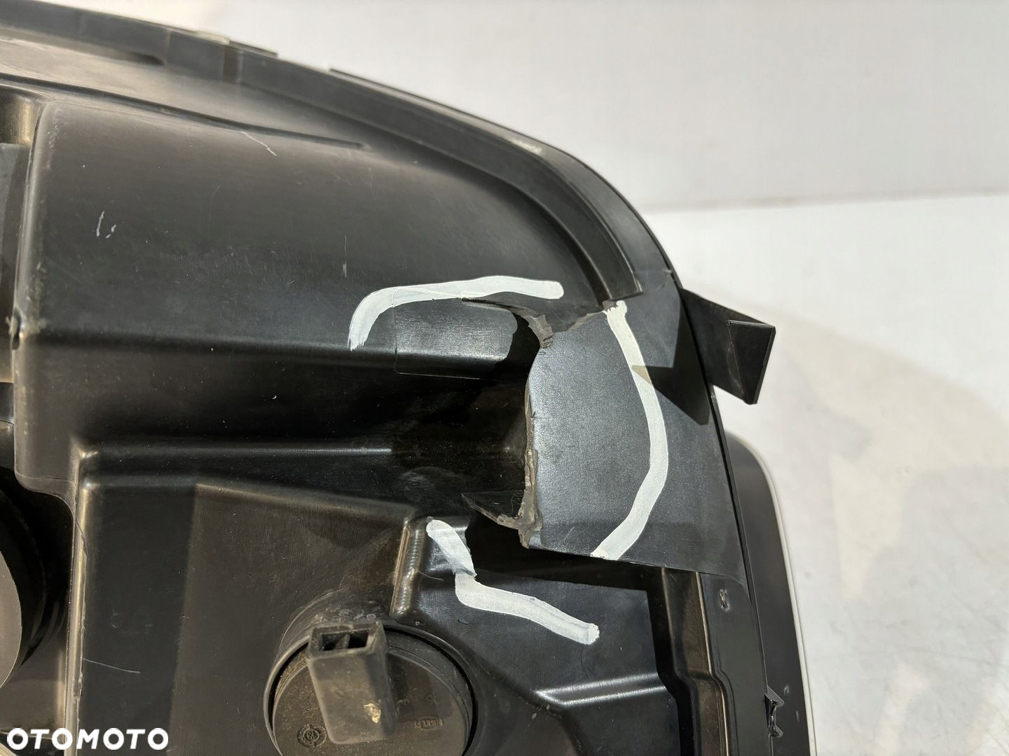 AUDI A6 C7 Lampa przednia Xenon Prawa - 17333 - 10