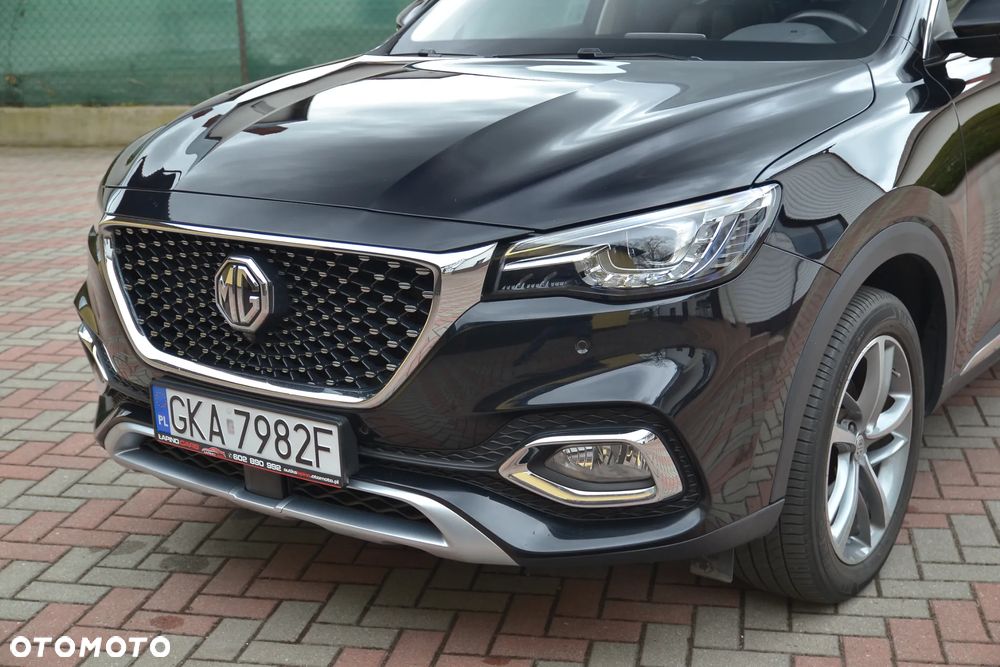 MG EHS Luxury - 9