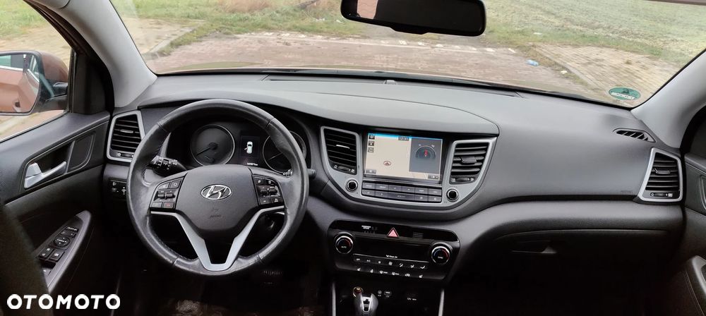 Hyundai Tucson 1.7 CRDI BlueDrive Comfort 2WD DCT - 12