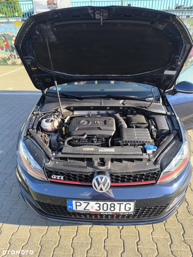 Volkswagen Golf VII 2.0 TSI BMT GTI - 19