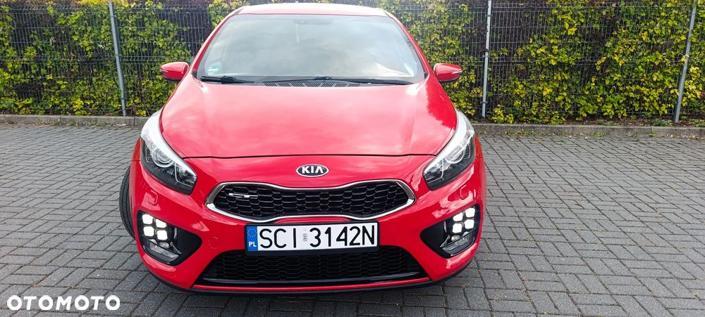Kia Ceed 1.6 T-GDI GT L - 12