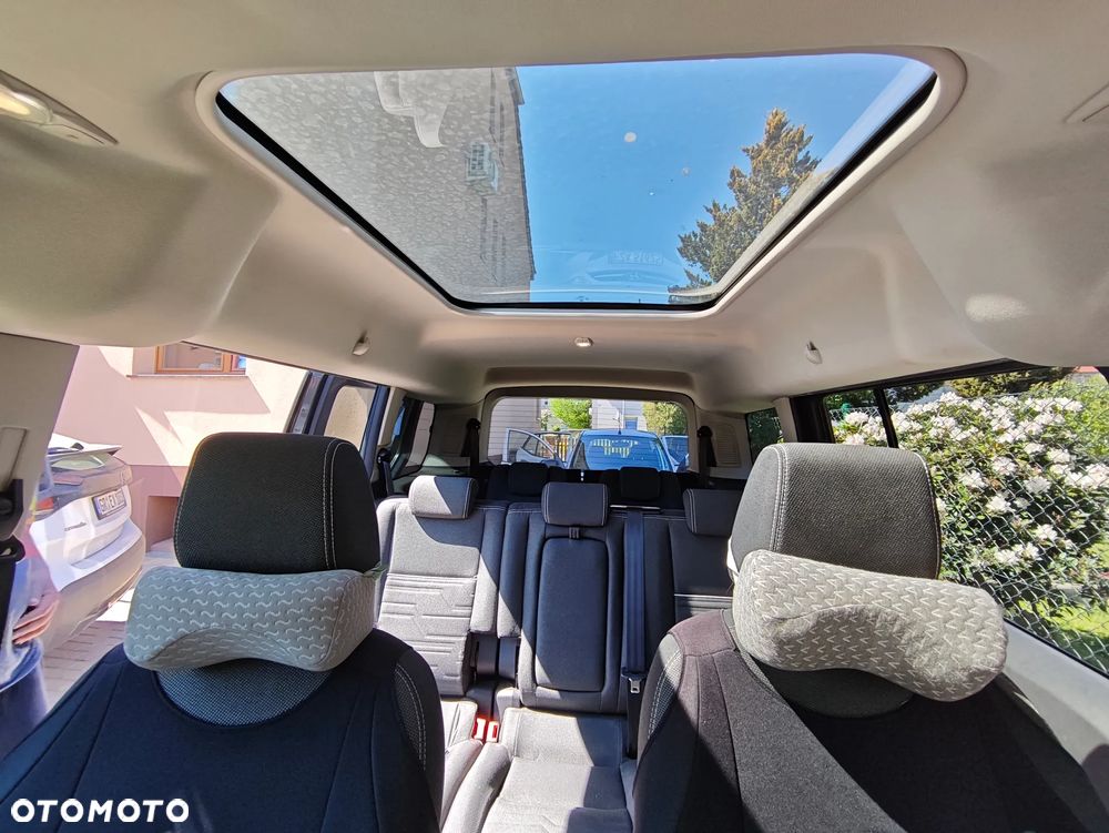 Ford Tourneo Connect 1.5 TDCi Titanium - 8