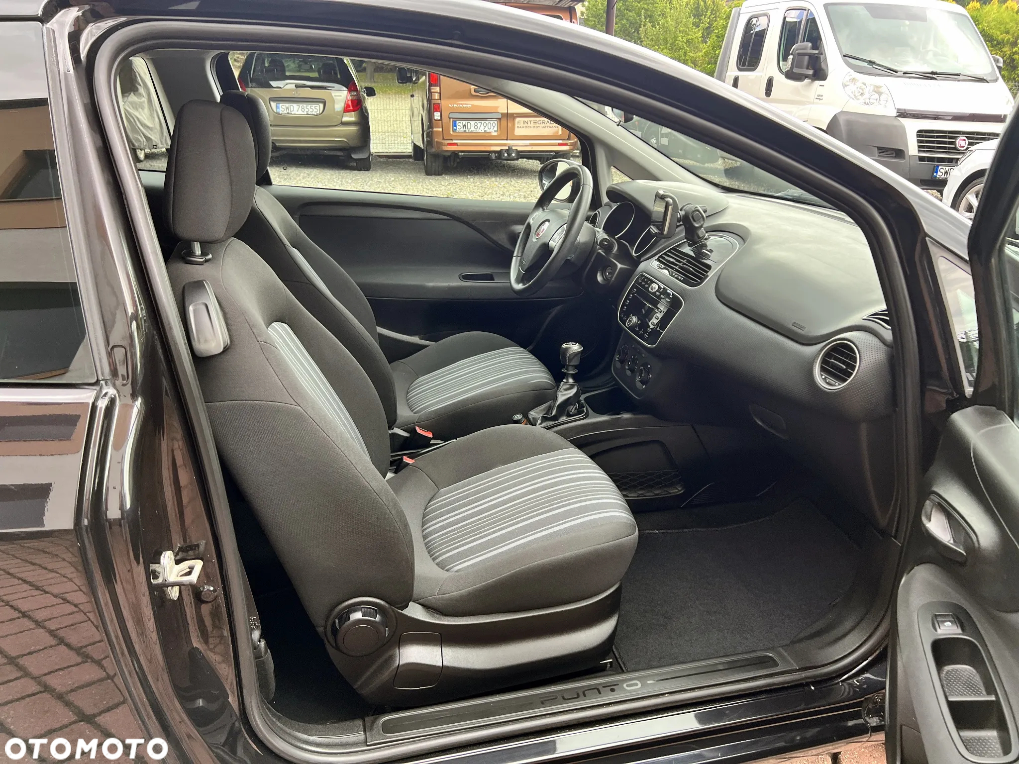 Fiat Punto Evo 1.4 8V Dynamic - 30