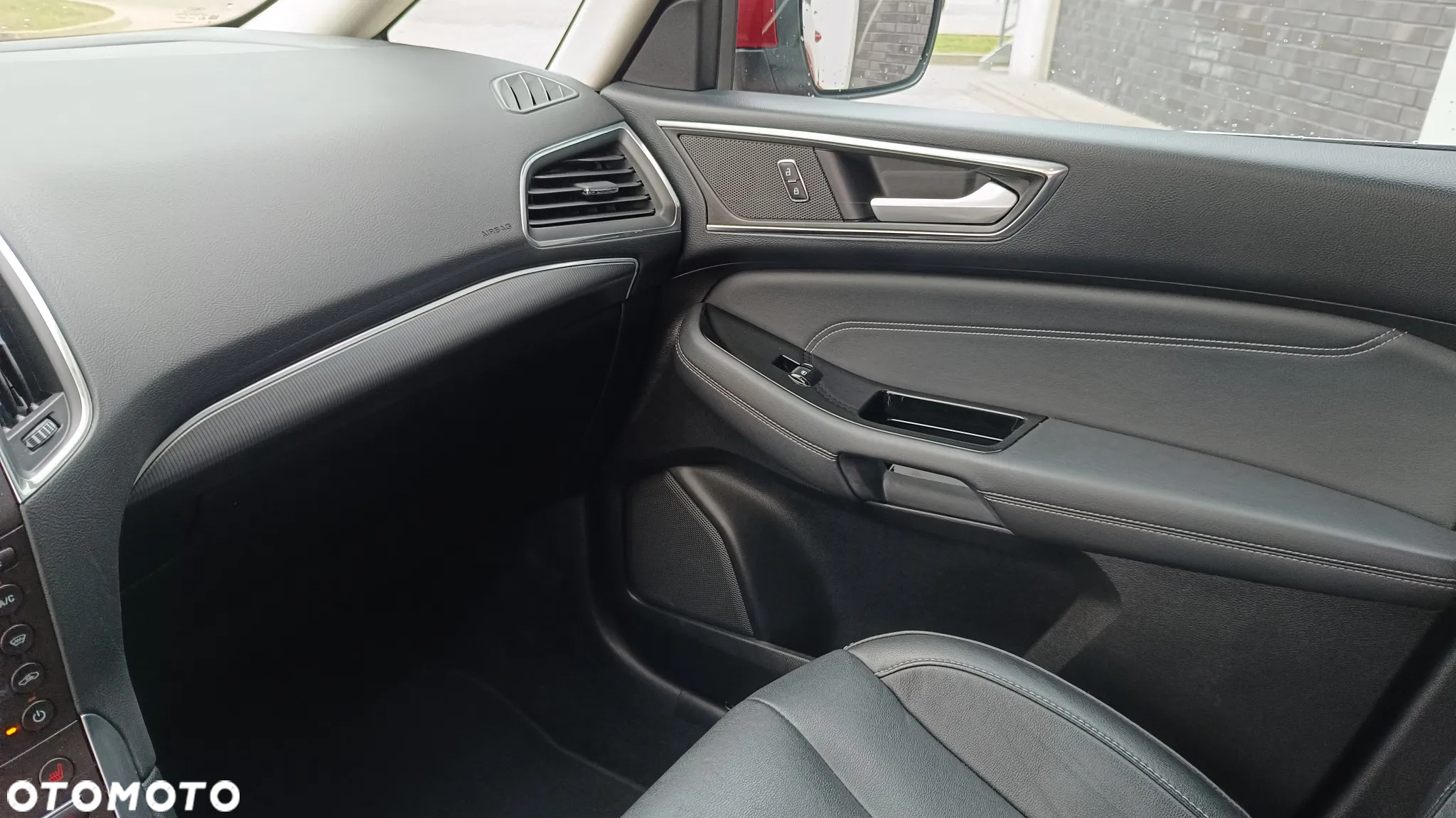 Ford S-Max 2.0 EcoBlue Titanium - 13