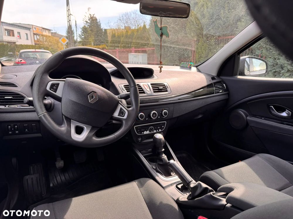 Renault Megane 1.5 dCi Dynamique - 3