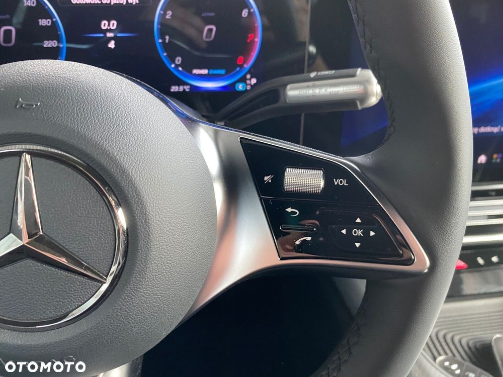 Mercedes-Benz CLA - 14