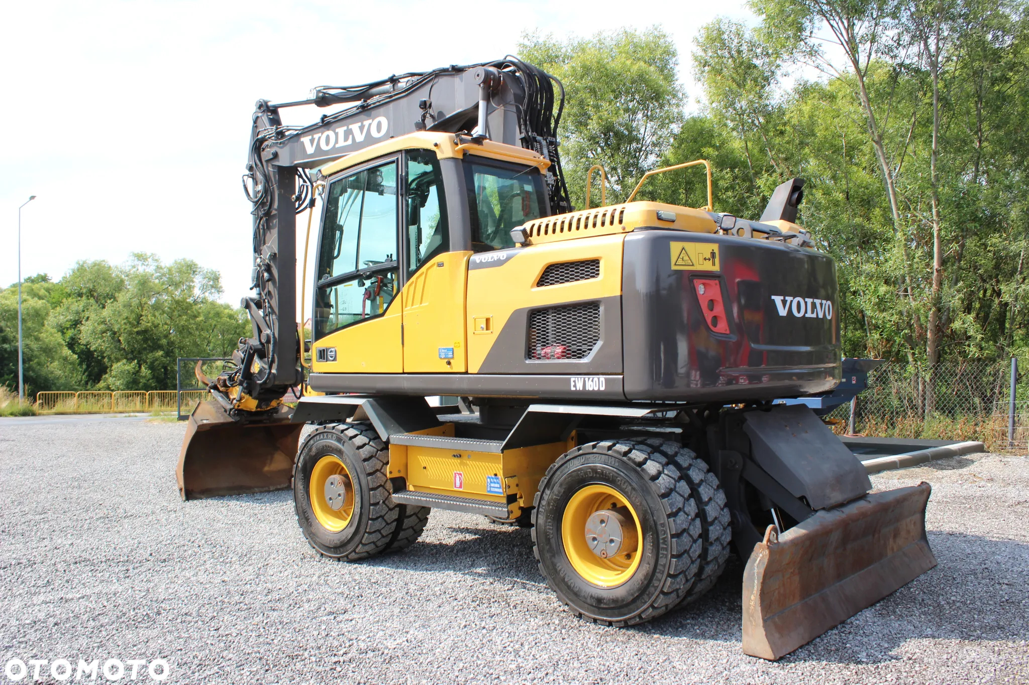 Volvo EW160D Rototilt Szczypce Sprowadzony - 3