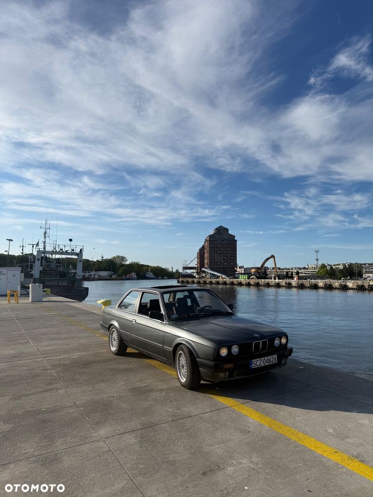 BMW Seria 3 - 18