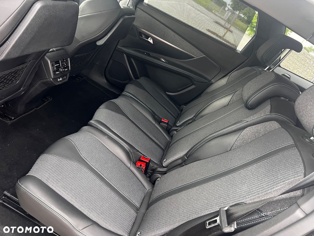 Peugeot 5008 BlueHDi 180 EAT8 Allure - 13
