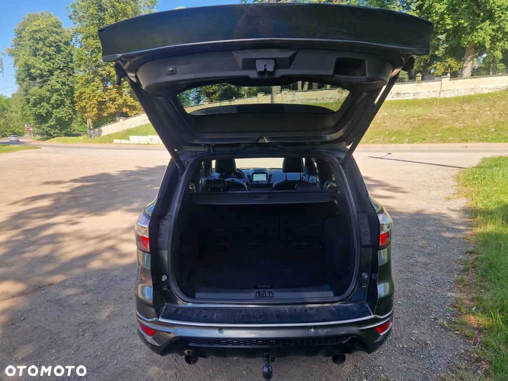 Ford Kuga 2.0 TDCi 4x4 ST-Line - 18