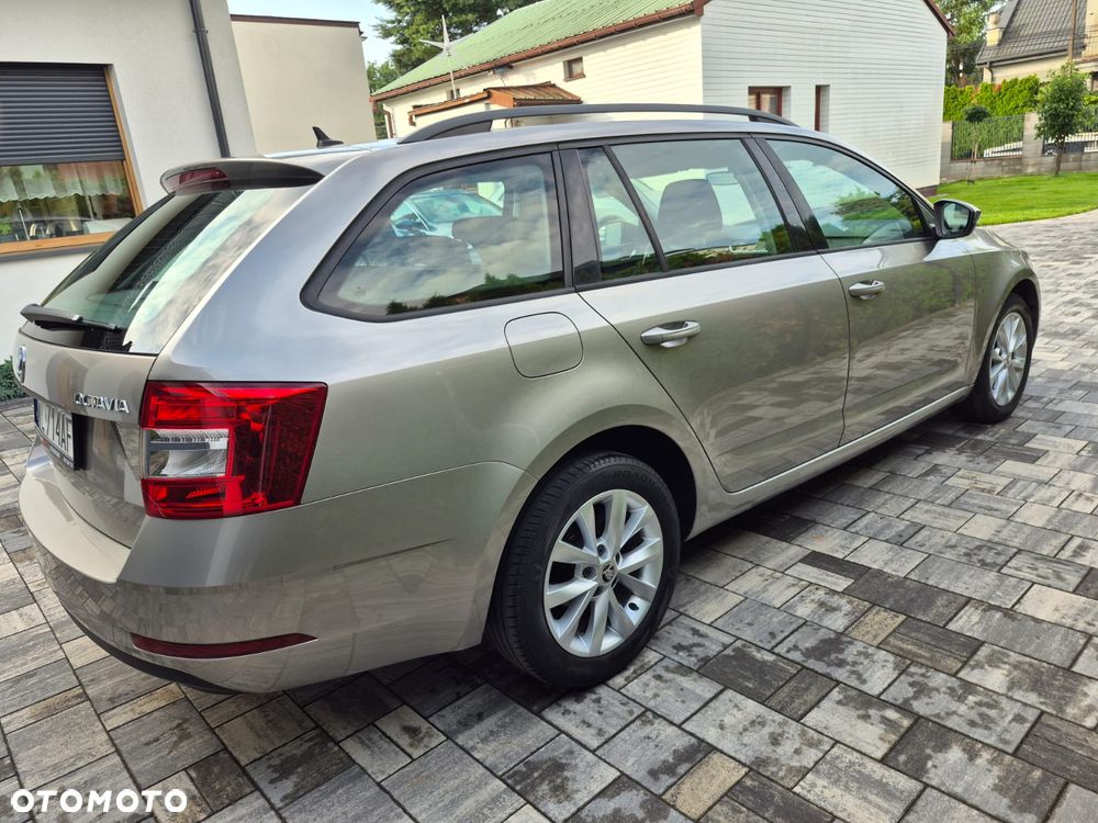 Skoda Octavia 1.4 TSI Joy - 6
