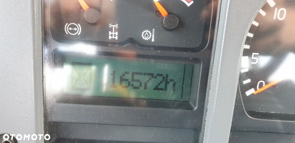 Volvo A35E sprowadzone / z hydr. klapą / rok 2008 / jeden właściciel od nowości - 16